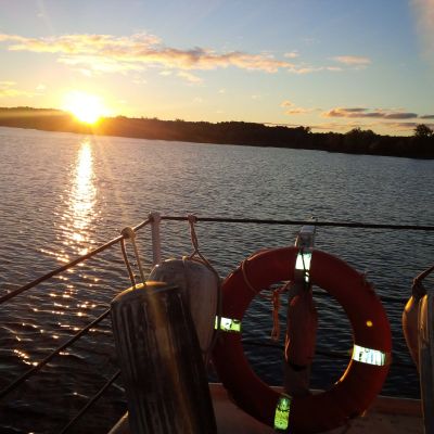 Cliquer pour voir l'image en taille réelle