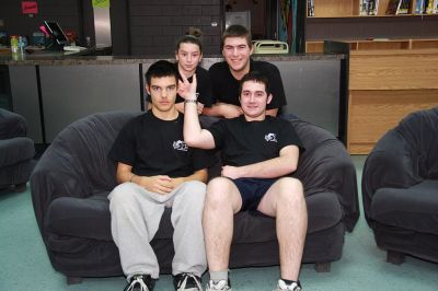 Cliquer pour voir l'image en taille réelle