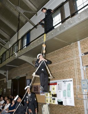 Cliquer pour voir l'image en taille réelle